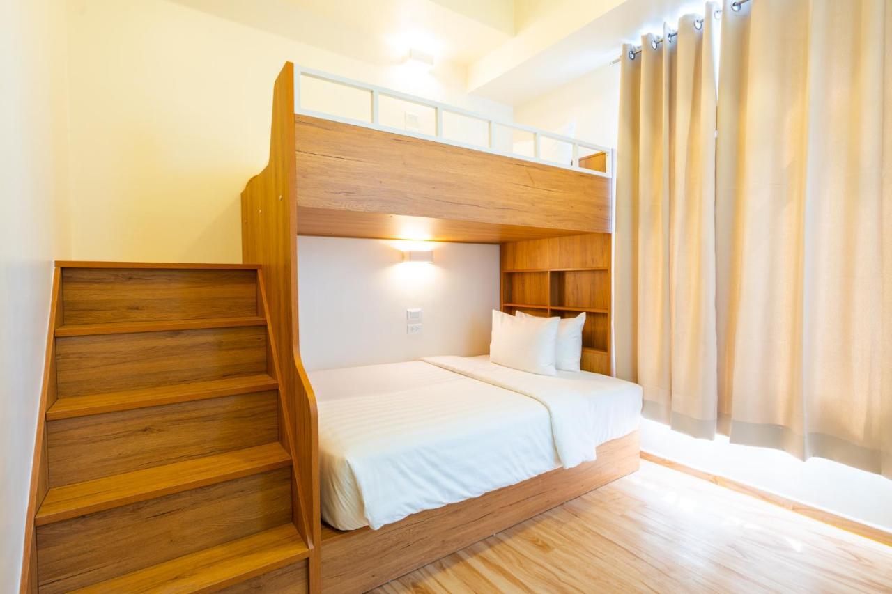 Myspace Hotel Comembo Тагуиг Екстериор снимка