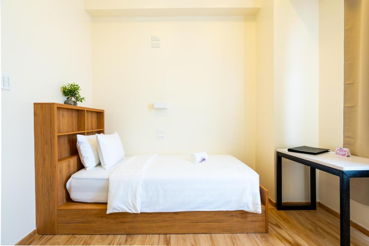 Myspace Hotel Comembo Тагуиг Екстериор снимка