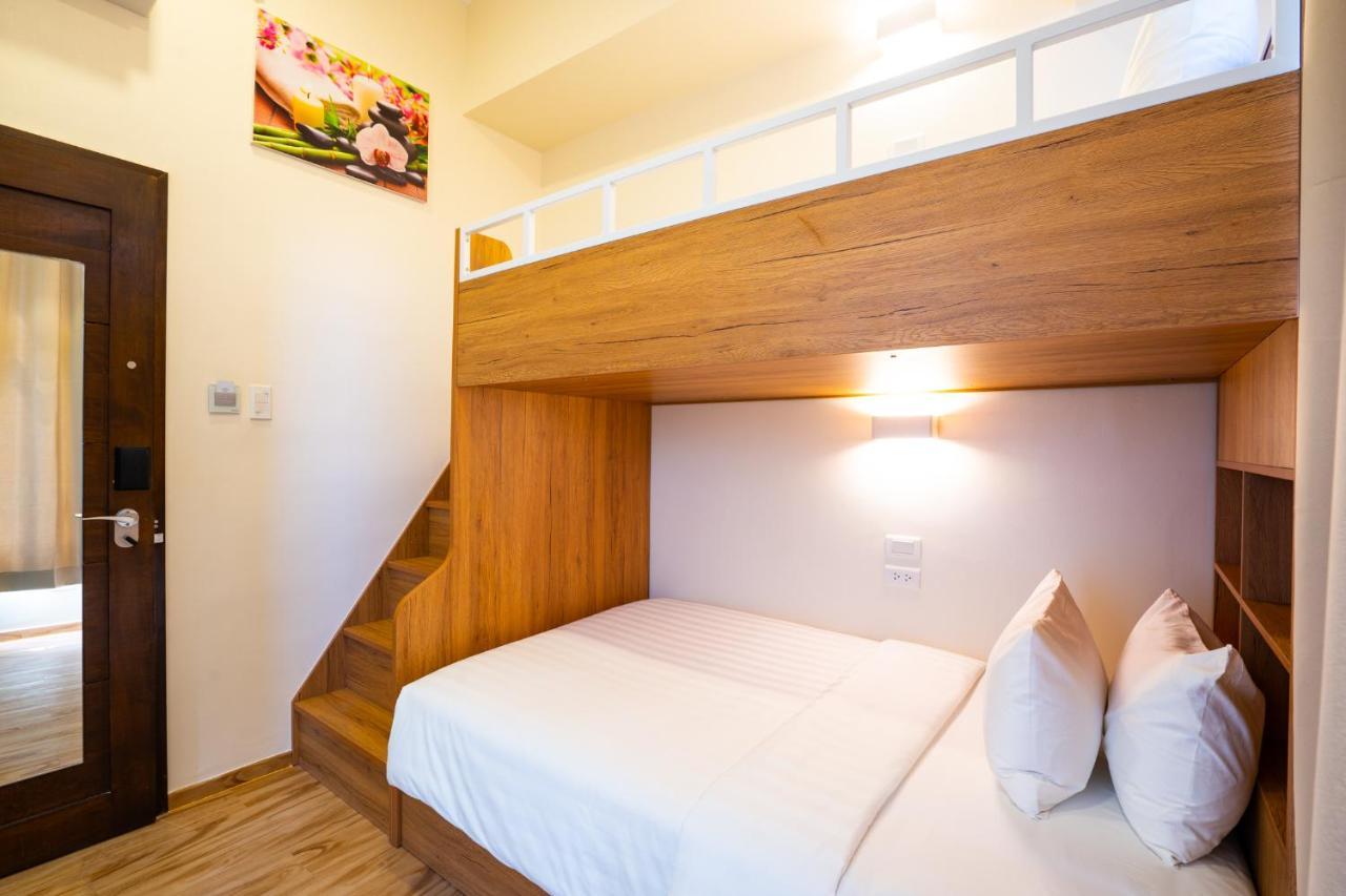 Myspace Hotel Comembo Тагуиг Екстериор снимка